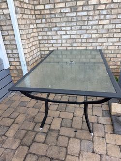 Free - Out door table