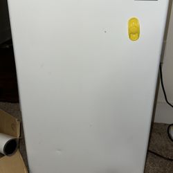 Magic Chef Mini Fridge