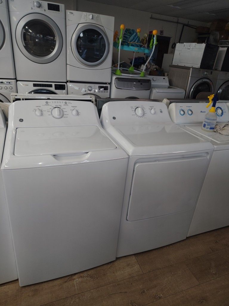 GE Electric 220v Top Load Washer Dryer Heavy Duty Super Large  Capacity In Excellent Working Condition 