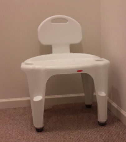 Rubbermaid Shower Chair With Adjustale Heigth Leg New for Sale in