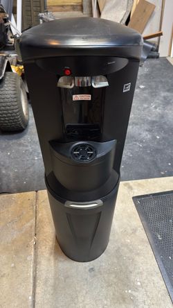 Water dispenser cooling / heating