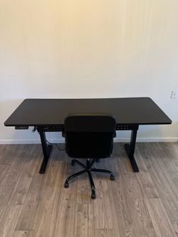 BLACK TOP VIVO ELECTRIC 71”X30” STANDING DESK & OFFICE CHAIR