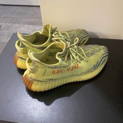 Yeezy boost 350 V2