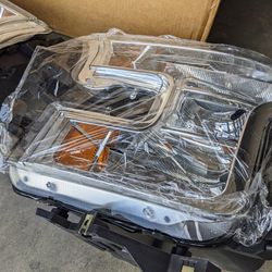 Ford F150 Headlight Set- New