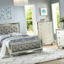 Tufted Brand New Queen Bed