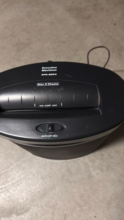 Executive Machines EPS-825X Paper Shredder