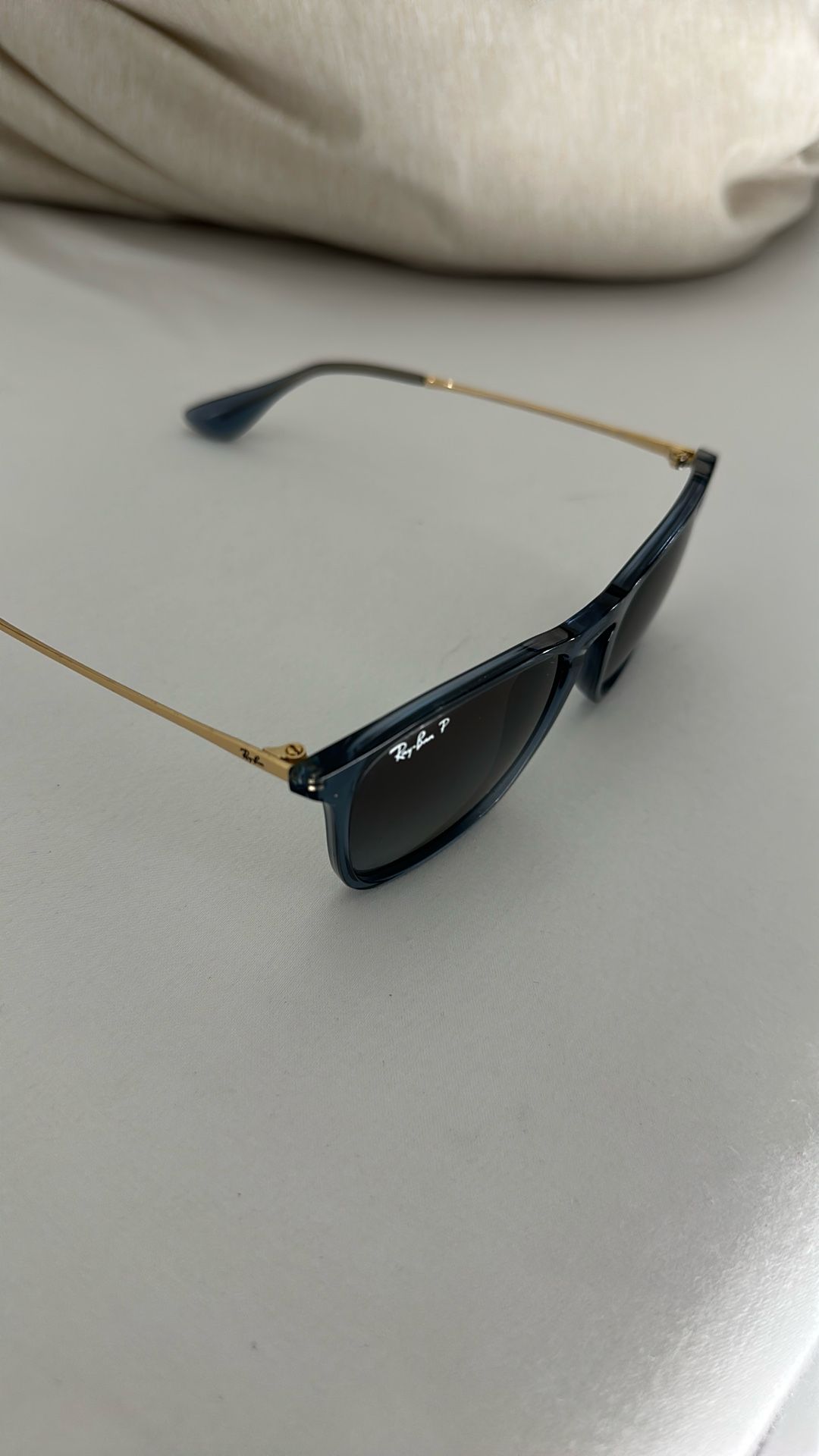 Ray-Ban RB4187 Chris