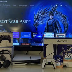 PS5 Slim 1 TB Astrobot bundle Disc version w/ accessories Like-New!