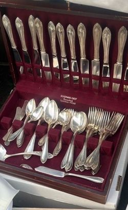 Beautiful silver tarnish free silverware set