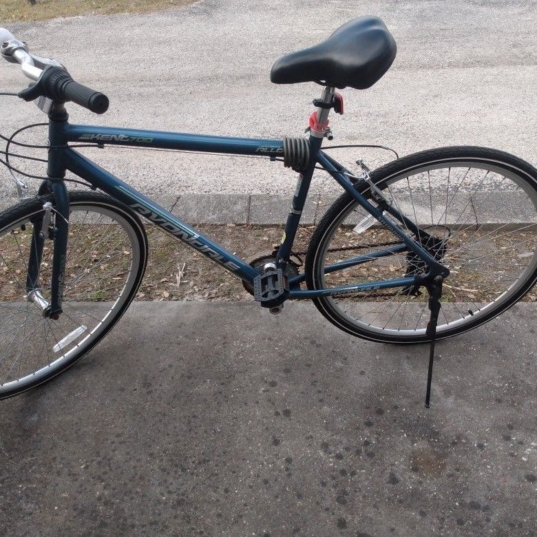 Kent 700c avondale hybrid bicycle with clinique surestop