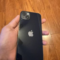 iPhone 14 Plus 128GB CARRIER UNLOCKED