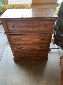 Sturdy large dresser