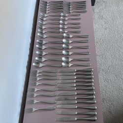 52-Piece Yamazaki "Morrison" Polished Stainless Steel Flatware Set - Service for 8+