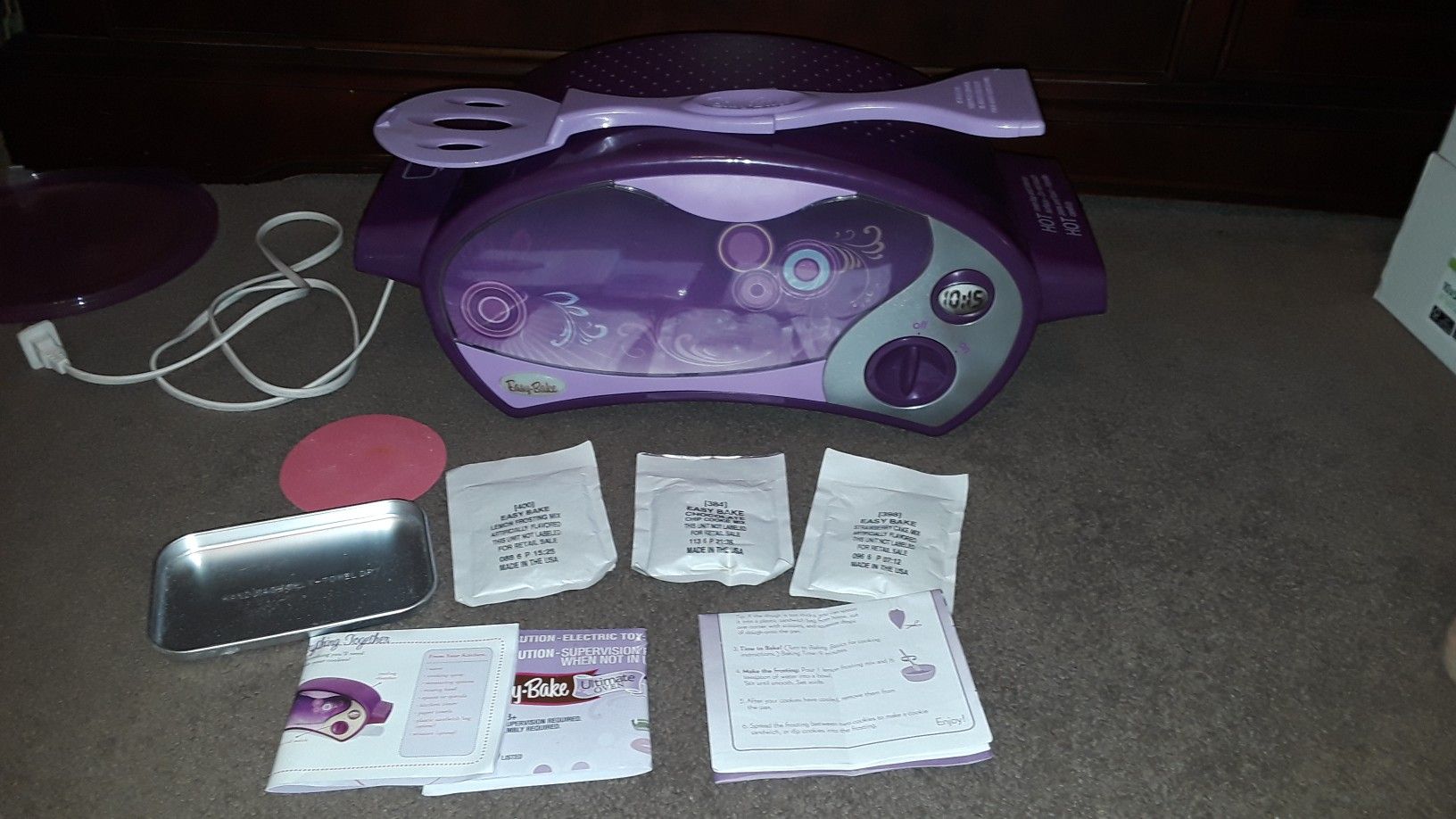 Easy Bake Oven with food!
