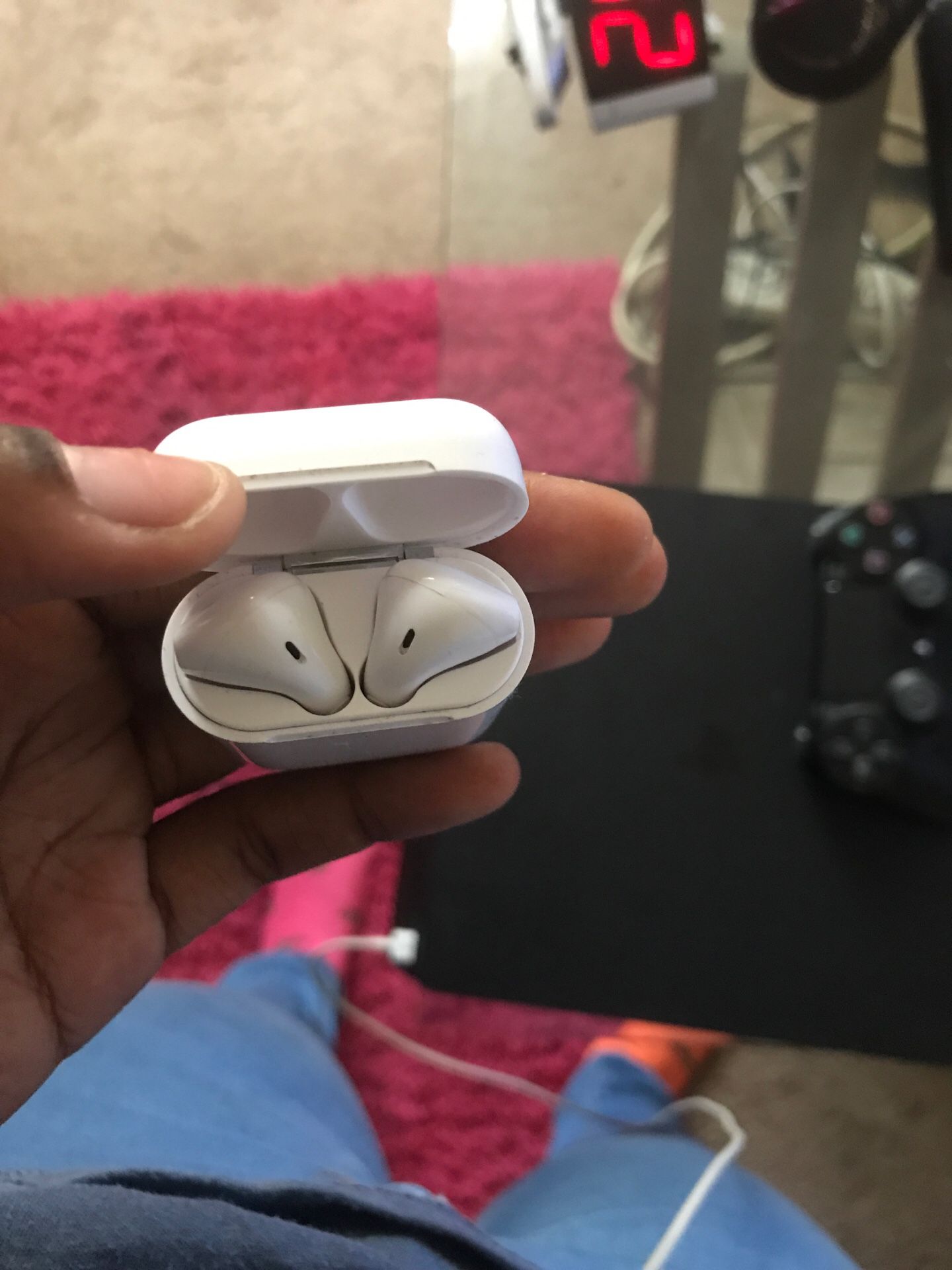 New white I7S TWS Dual Wireless Bluetooth Headset Earbuds like Airpods Compatible with IOS and Android