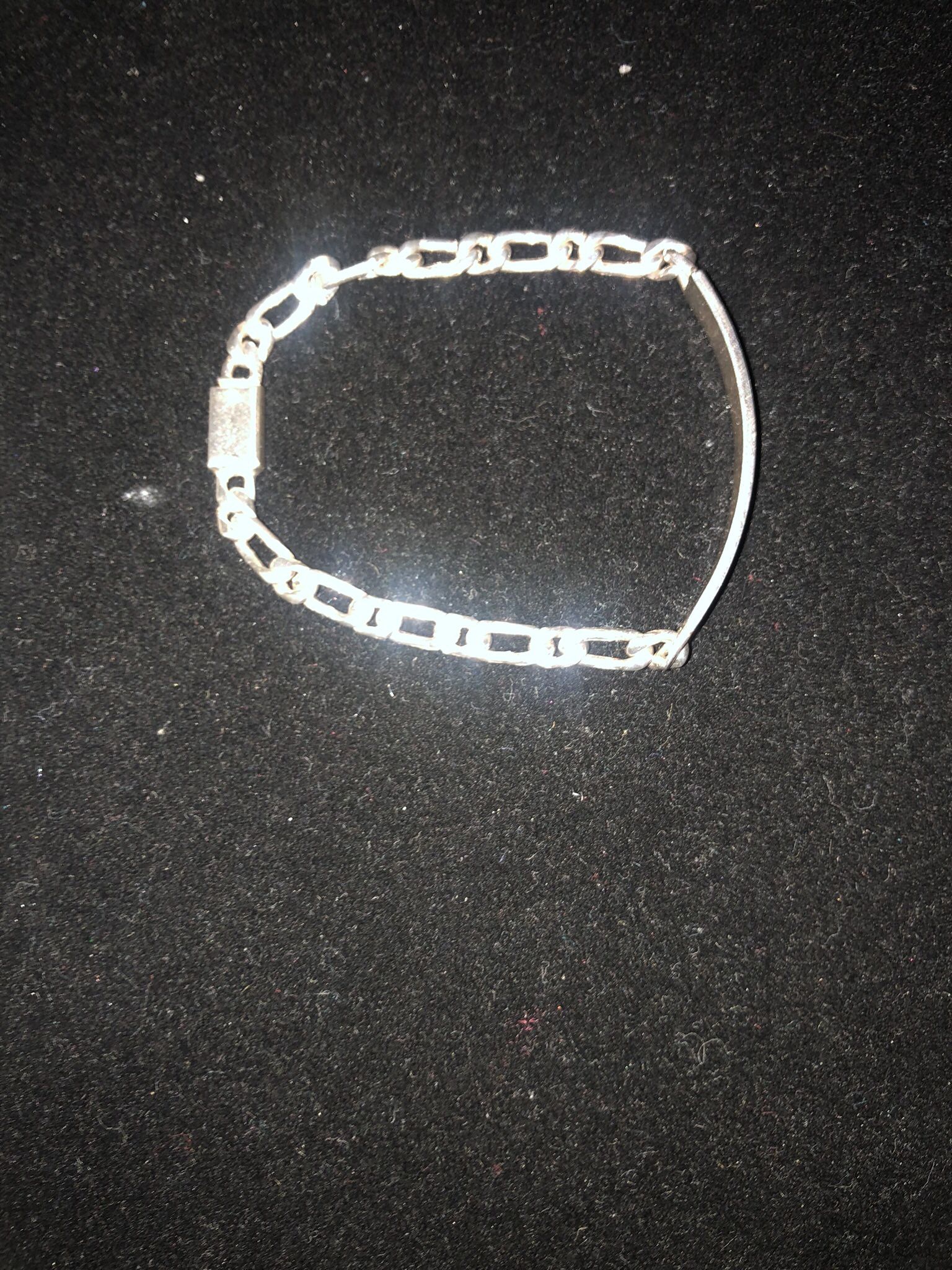 Bracelet