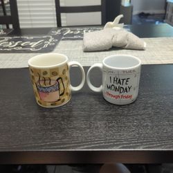 2 Coffee Cups