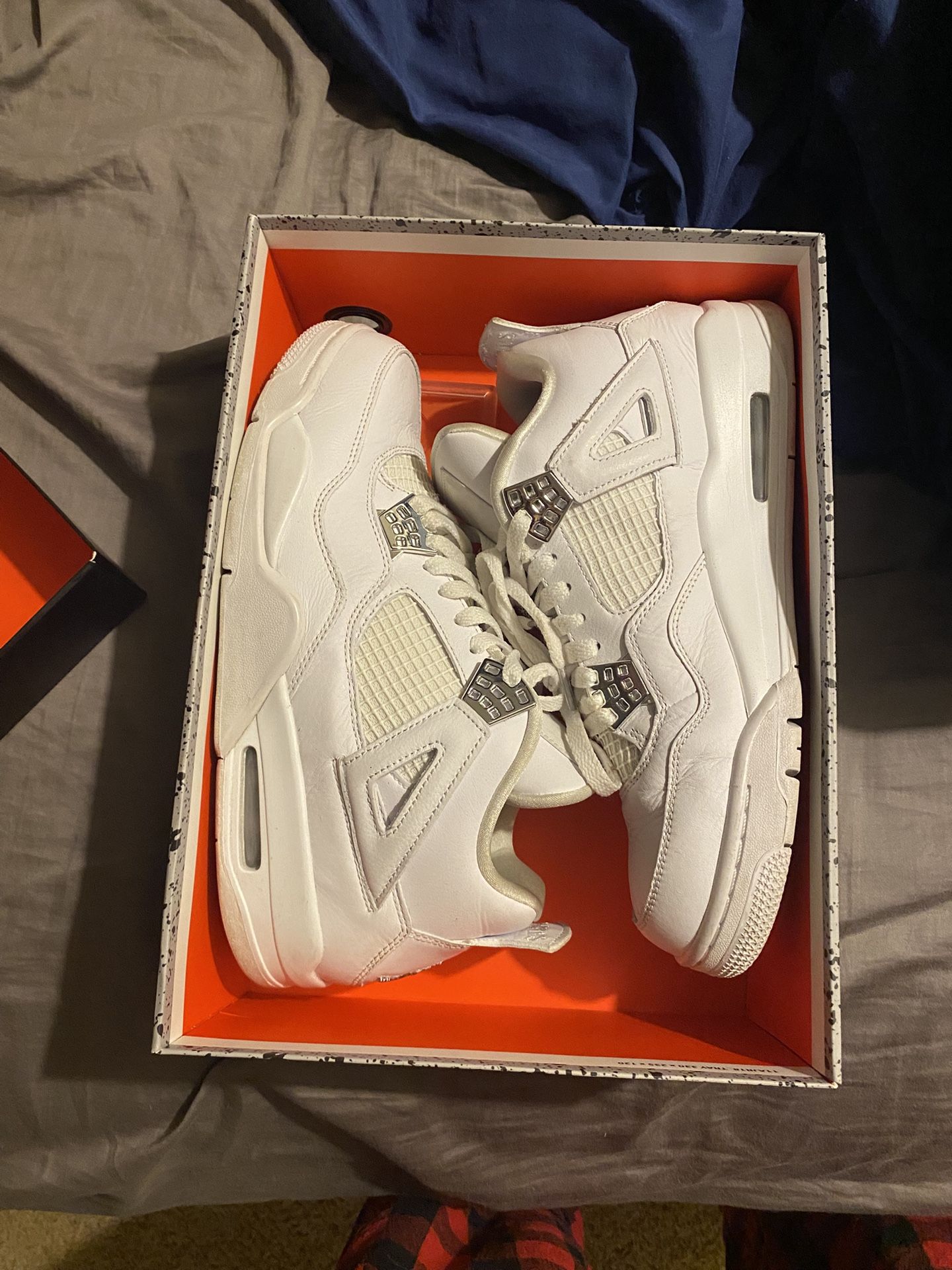 Jordan 4 Pure Money