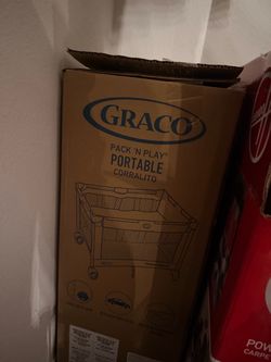 NEW Graco Pack 'n Play Portable Playard