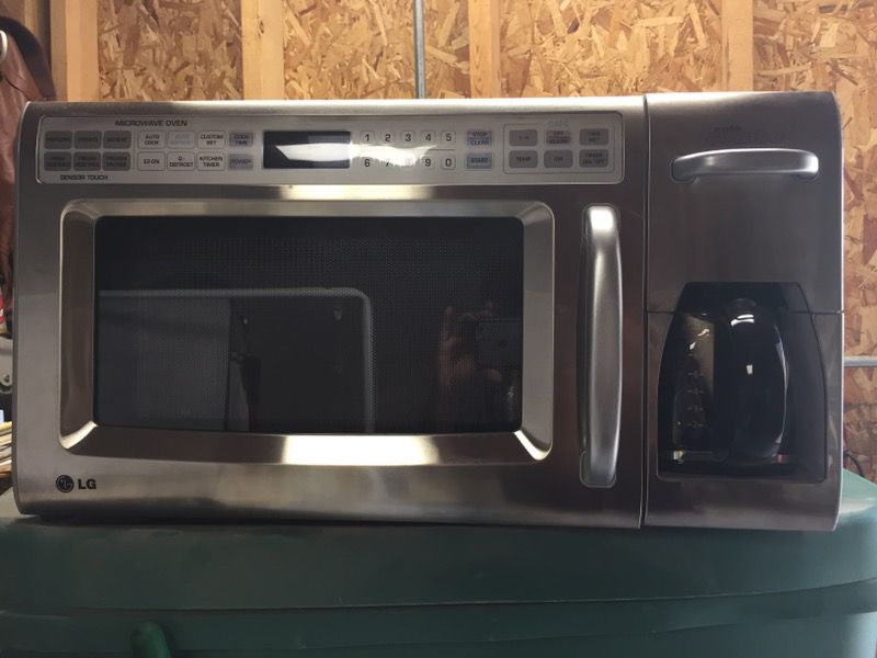 LG 1.2 cubic feet combo microwave/ coffee maker. Brand new never been used.  for Sale in Chicago, IL - OfferUp