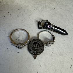 Silver Rings And Pendants 