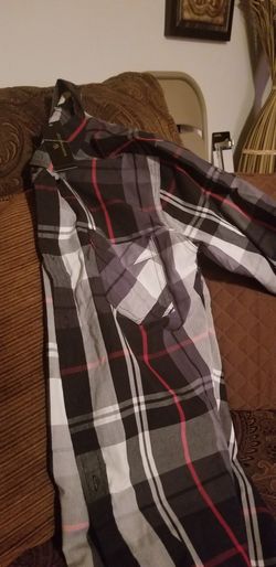 Levi's shirt size Large