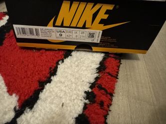 Jordan 1 Retro Pollen 