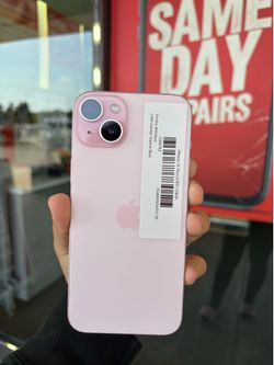 $85 to finance - Unlocked iPhone 15 Plus (128GB)