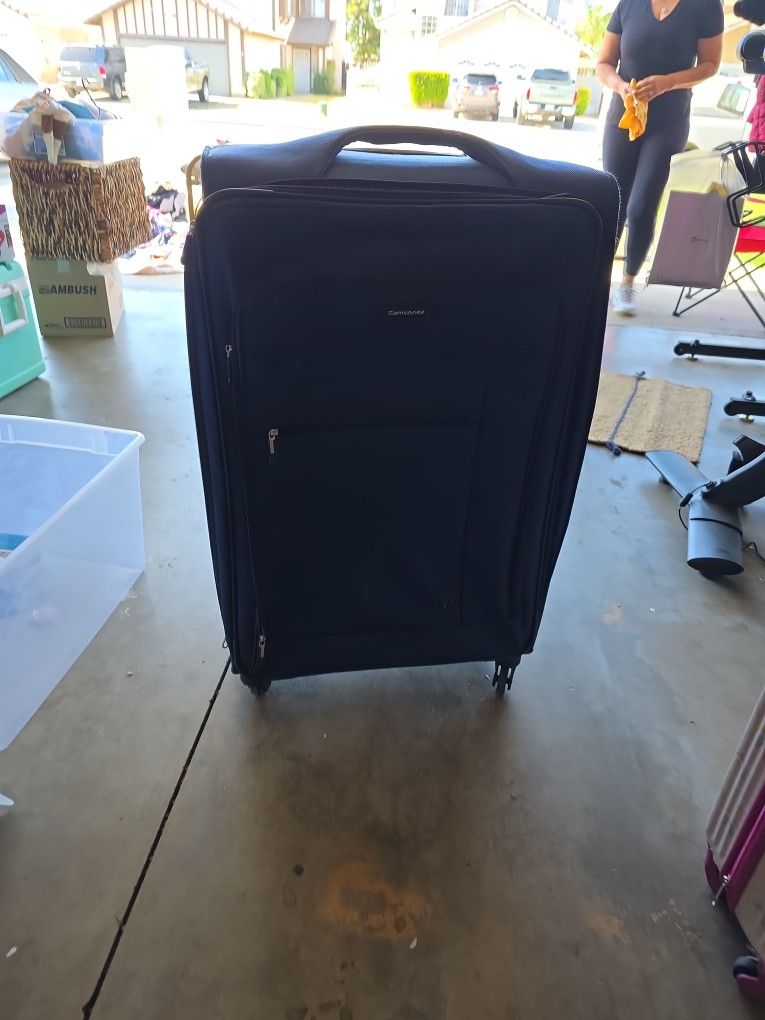 Samsonite Big Luggage