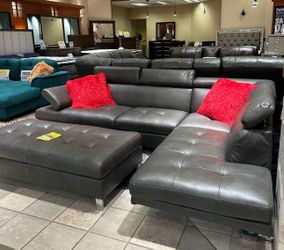 Ibiza sectional with ottoman $899