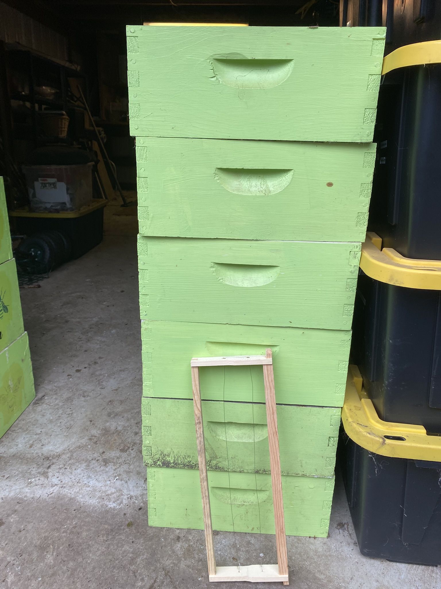Beehive Equipment