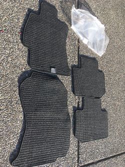 Subaru Forester Floor mats 2017
