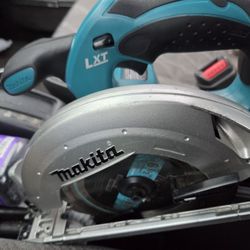 Makita Saw New Used Once 