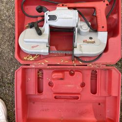 milwaukee heavyduty bandsaw