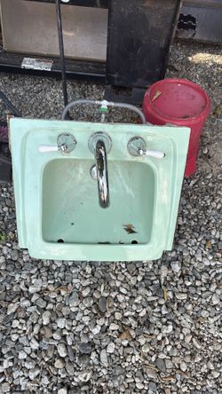 Vintage sinks