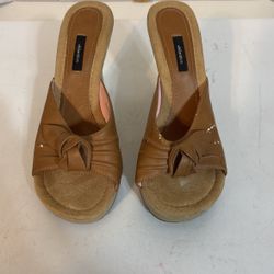 WOMENS SHOES