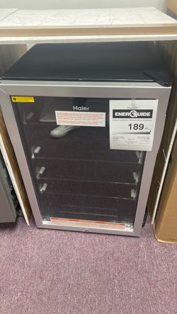 Haier 29.5 in. 150 (12 oz.) Can Beverage Cooler