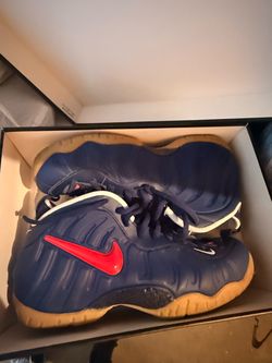 Nike Air Foamposite  Size 10