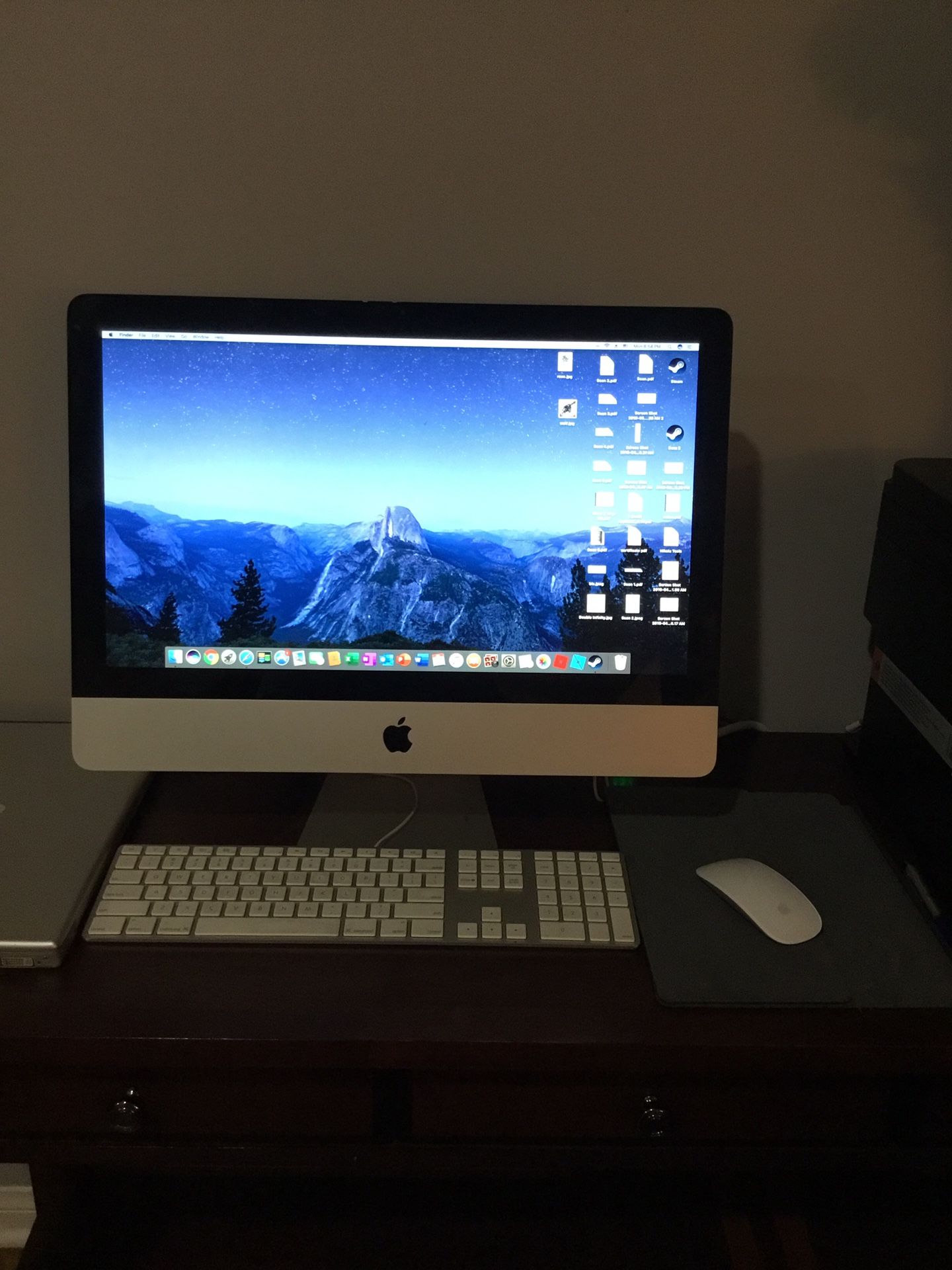 2010 iMac $300 or best offer