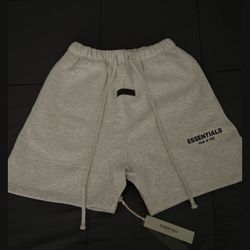 Essential Short 