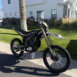 2025 Surron Ultra bee