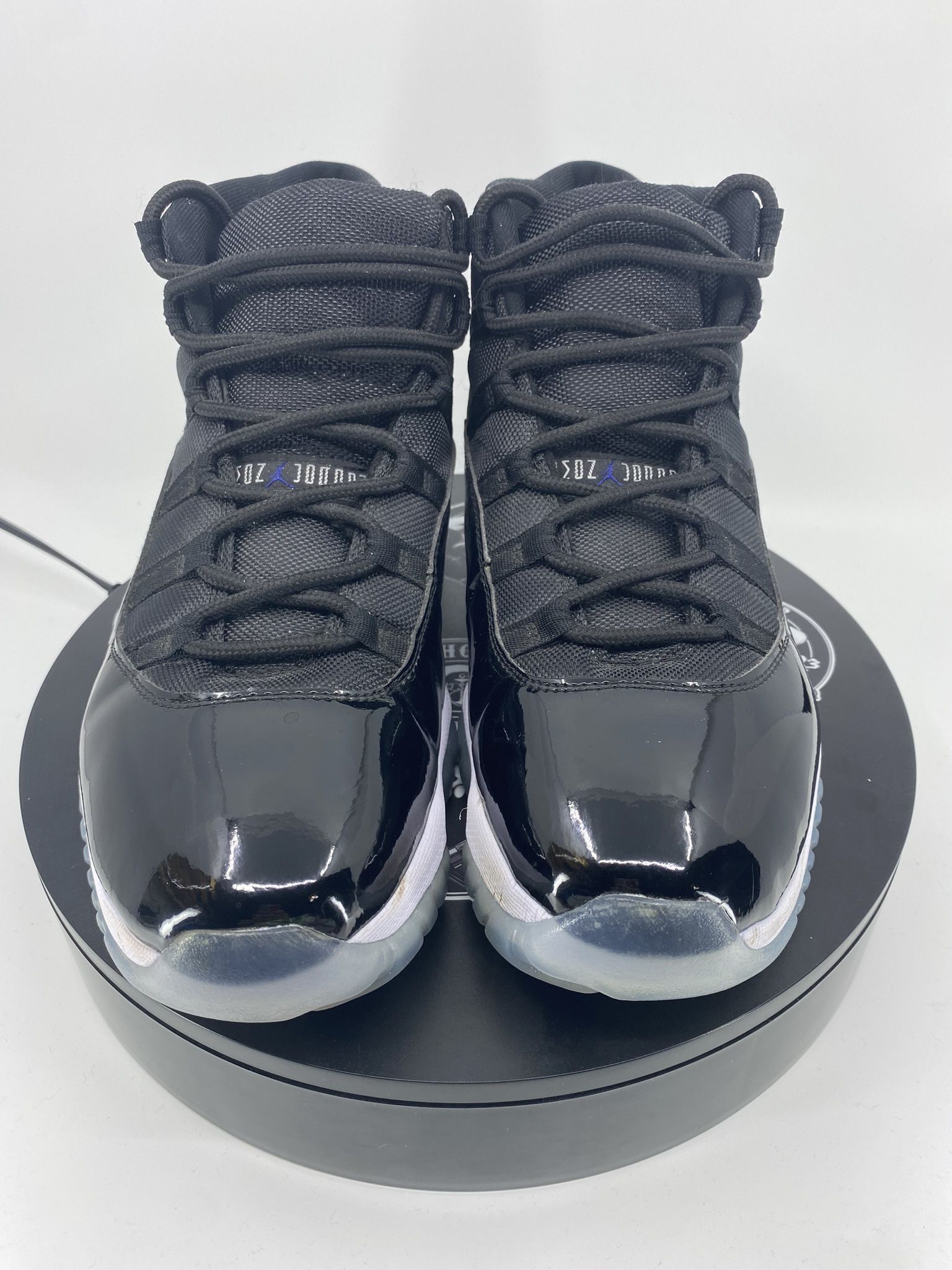 Jordan 11 Space Jam Size 11