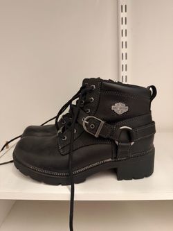 Women’s Riding Boots