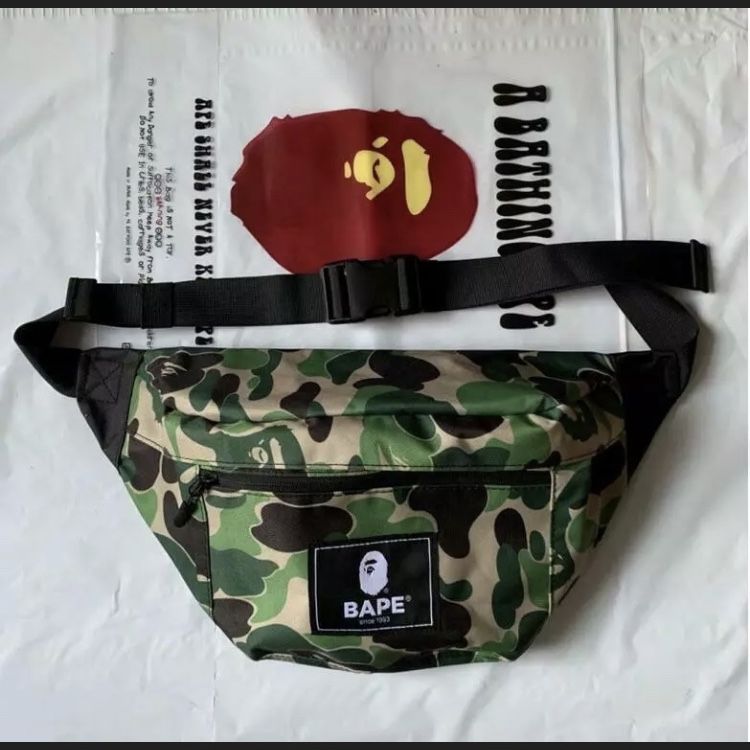 A BATHING APE BAPE Shoulder Mesh Bag Pouch Tote Bag - Black for Sale in  Kenmore, WA - OfferUp