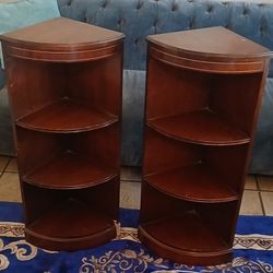 Corner Shelves