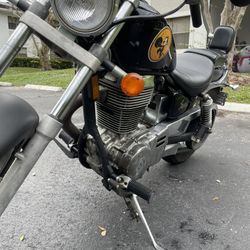 Vintage Suzuki Savage 1987  