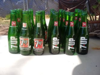 Vintage 7up bottles '57-