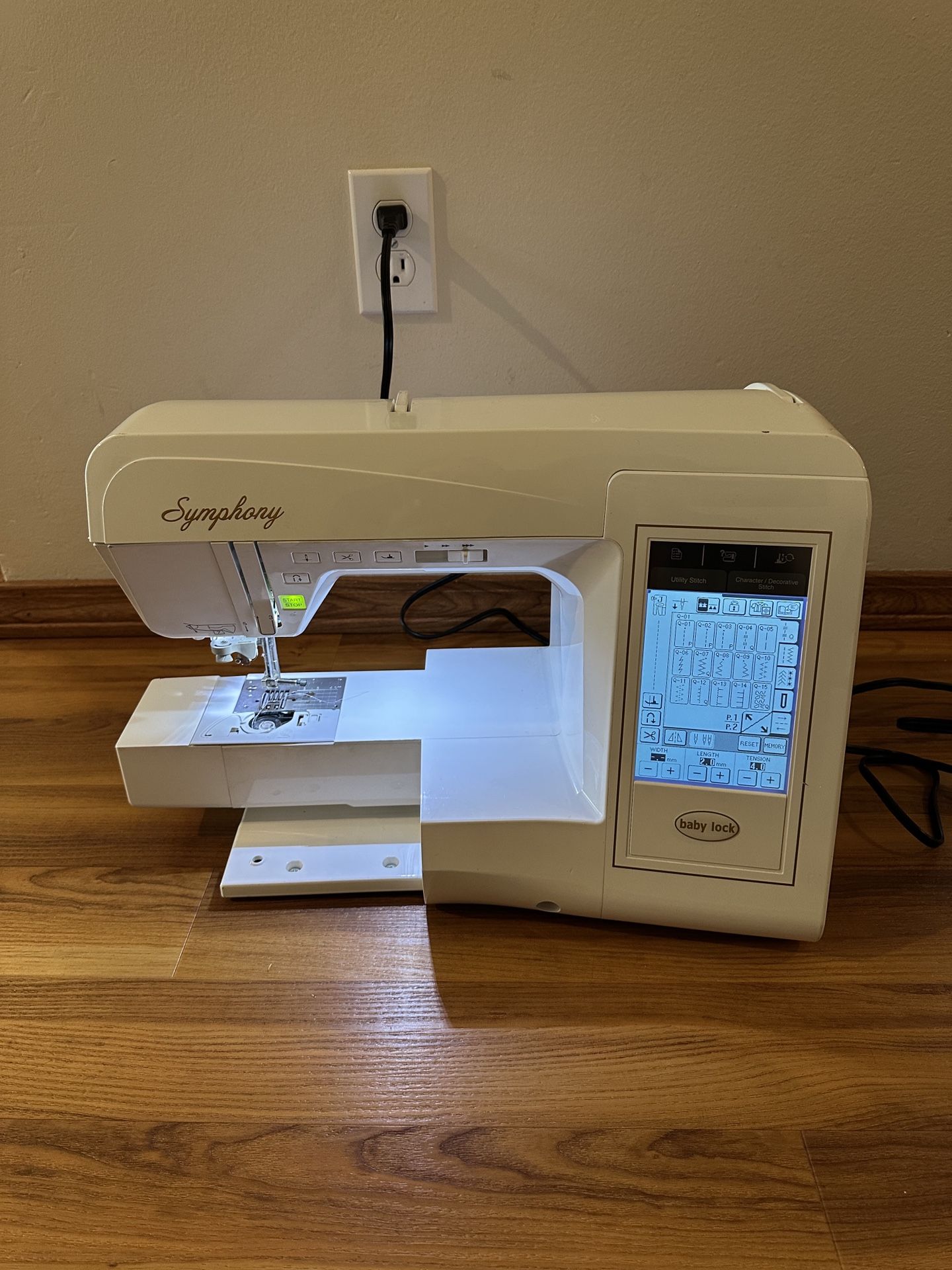 Baby Lock Symphony BLSY Sewing Machine