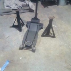 3 Ton Daytona Floor Jack/2 - 6 Ton Floor Jacks 