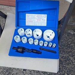New Deluxe Hole Saw Kit / Para Perforar 